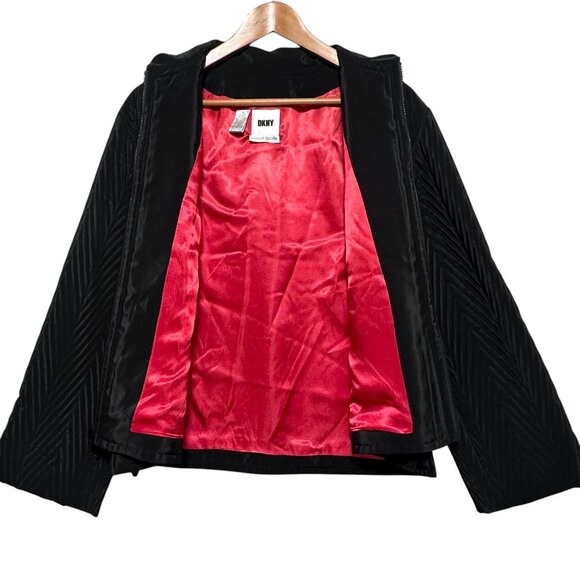 DKNY Bergdorf Goodman Black Quilted Chevron Jacket Red Satin Lining Size M - Picture 4 of 7